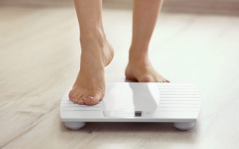 早起后2件事，晚上3件事，让身体持续燃脂减肥一整天