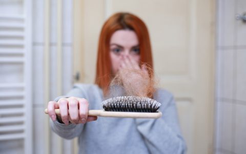 人体一旦出现严重脱发，可能患上以下这五种病