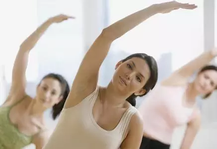 瑜伽体式序列编排的基本原则是什么?