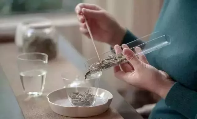 喝茶的人显年轻吗？