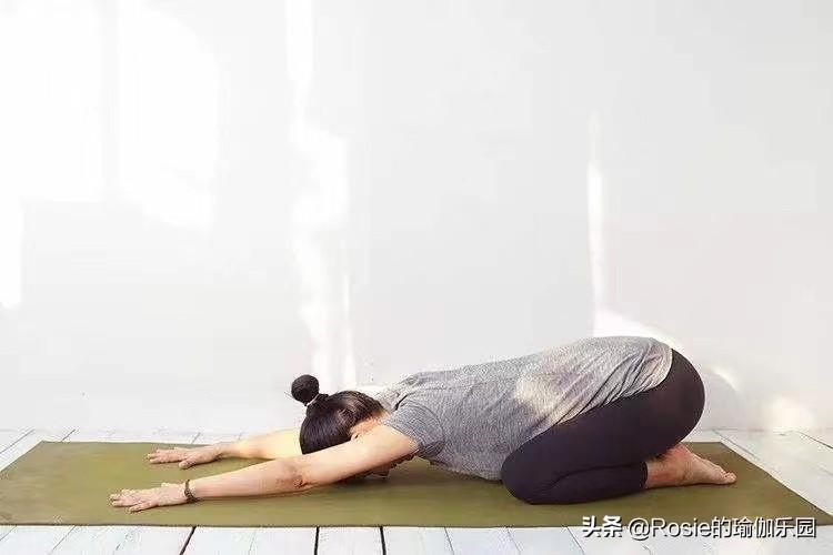 6个瑜伽动作坚持练，舒肝理气，滋养容颜
