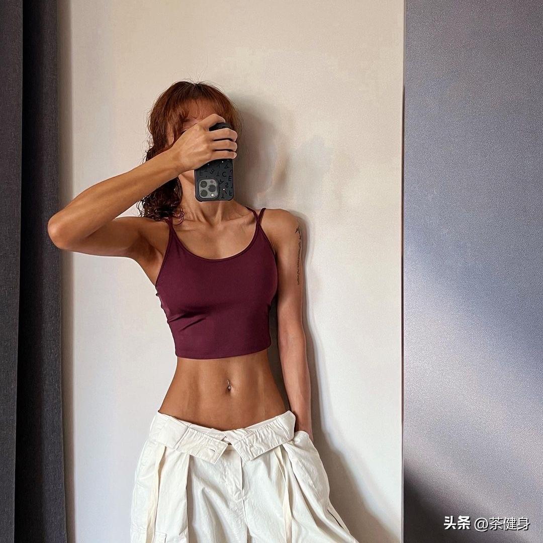 减不掉腹部赘肉脂肪的4大原因(怎么减掉腹部赘肉脂肪)