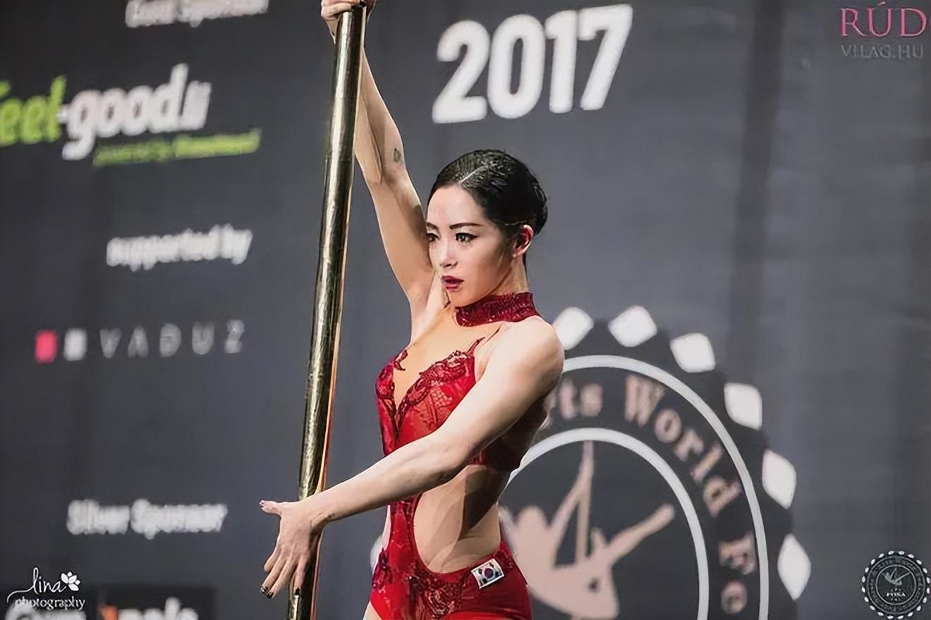 韩国第一腿精的李宣美是如何练出一双白皙的大长腿?